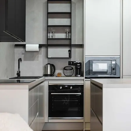 Apartmán Skypark Golden Palace With Free Parking *