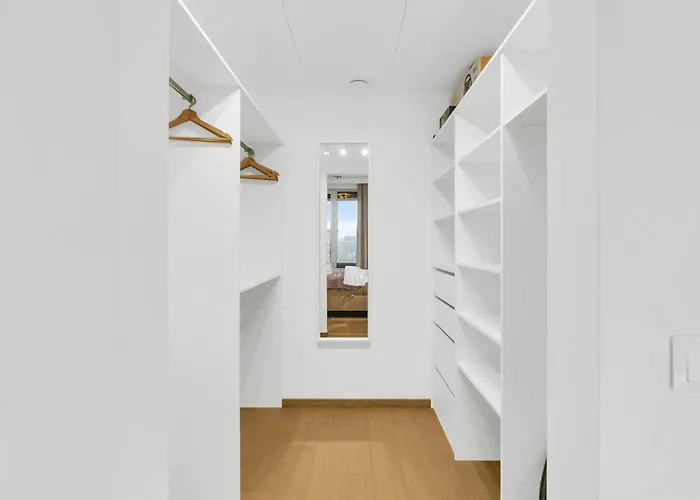 아파트 Skypark Golden Palace With Parking 브라티슬라바