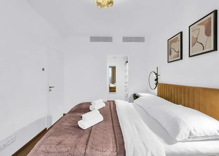 아파트 Skypark Golden Palace With Parking