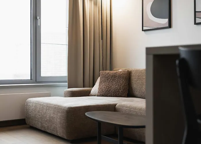 Skypark Golden Palace With Parking 아파트 *